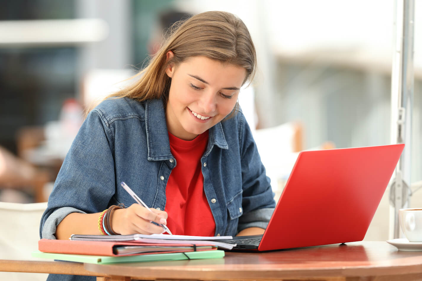 student-essentials-for-the-first-year-at-uni-and-beyond